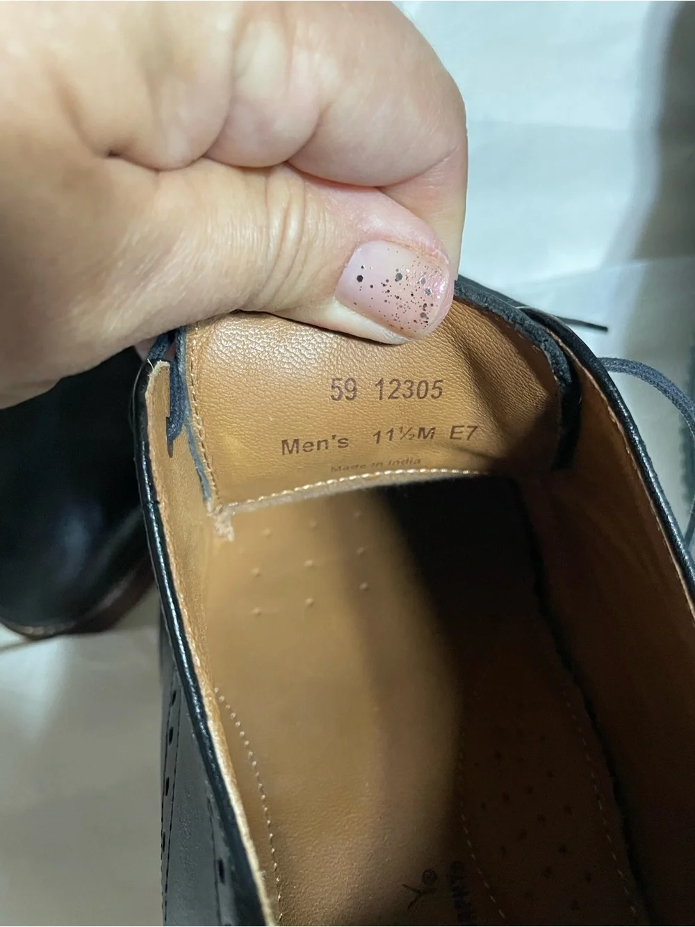 Johnston & Murphy Black Leather Derby Shoes with Brown Welt